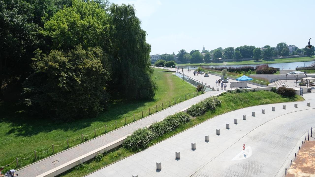 Bailey Apartment Krakow Bagian luar foto